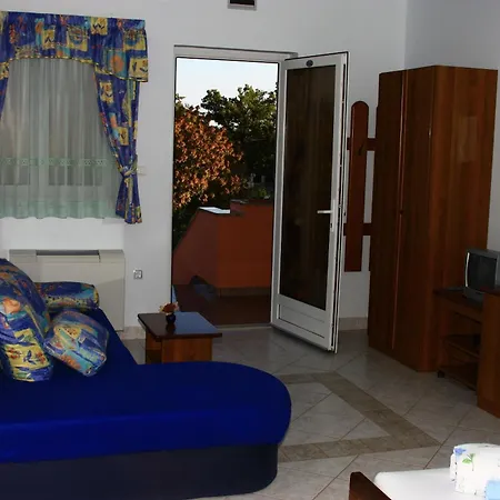 Apartments&rooms Chiara Affittacamere