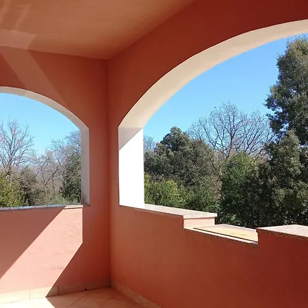 Apartments&rooms Chiara Affittacamere 3*