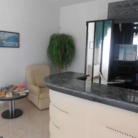 Apartments&rooms Chiara