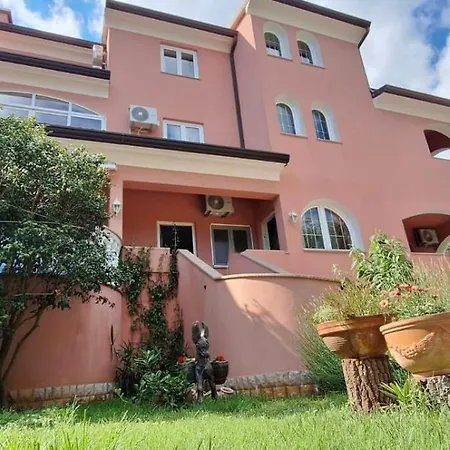 Apartments&rooms Chiara 3* Krnica